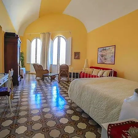 Palazzo Barba Bed & Breakfast 3*